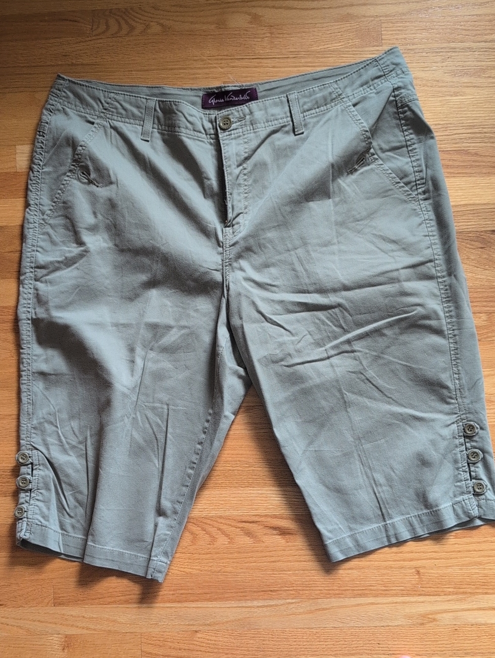 Gloria Vanderbilt Olive Green Flat-Front Men's Shorts